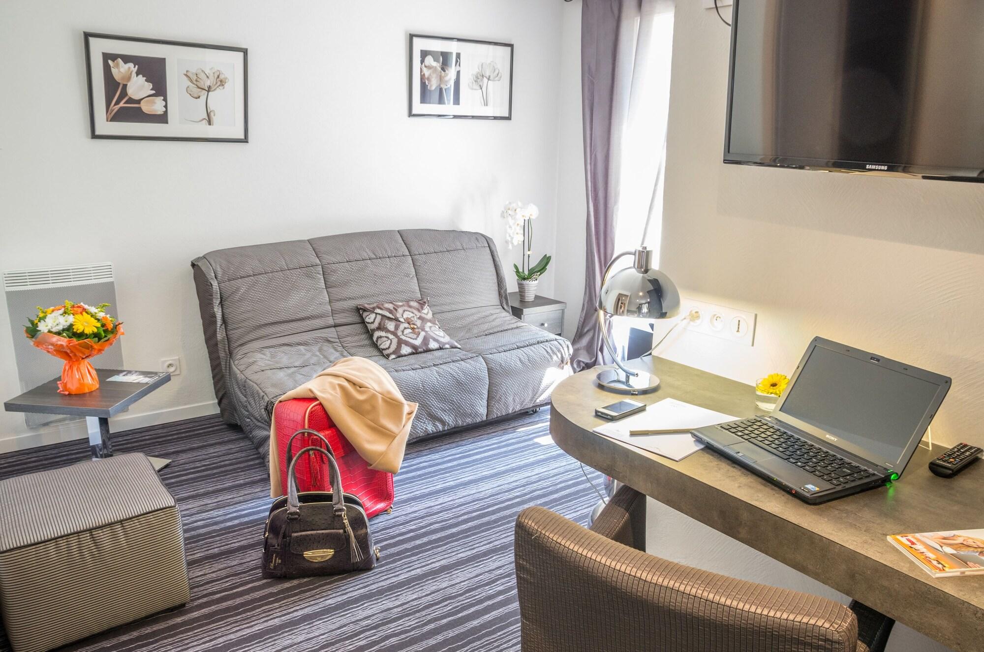 Cit'Hotel Avantici Гап Екстериор снимка
